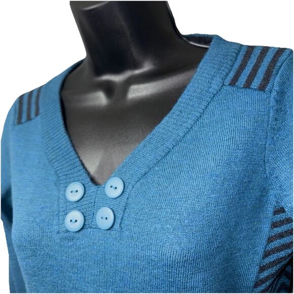 Smartwool Women's Blue Long Sleeve Cozy Merino Wool Sweater V Neck Top - Picture 4 of 9